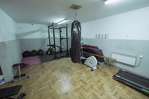 Lola Suite, One Bedroom Place With Free Parking