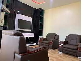 Gold Rhino Hotel