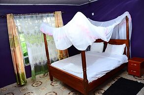 Serian Vacation House