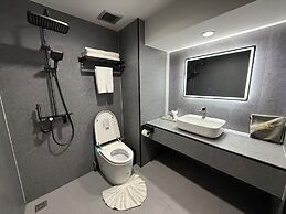 X Hotel Pattaya