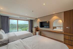 Wavejeju Hotel & Resort