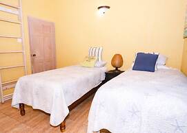 Ocean Villa Private Beachfront & Pool