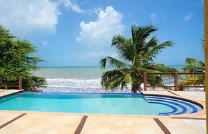 Ocean Villa Private Beachfront & Pool