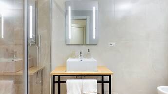 Aura Vatican Suite