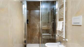 Aura Vatican Suite