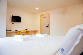 GLOBAL INN AND SUITES