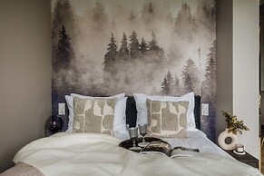 Landscape Cyrhla LoftAffair Collection