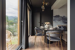 Landscape Cyrhla LoftAffair Collection