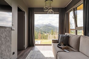 Landscape Cyrhla LoftAffair Collection