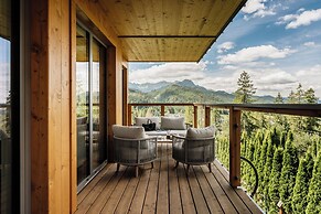 Landscape Cyrhla LoftAffair Collection