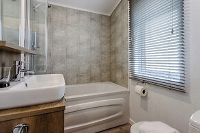 Clumber Park Lodges