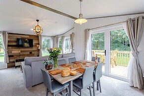 Clumber Park Lodges