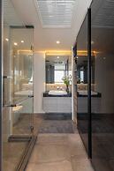 35th Floor Sea View Beauty