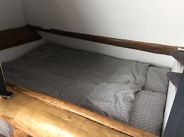 Rustic Apartment in old Dutch Farmhouse