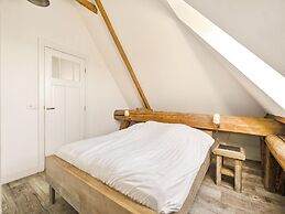 Rustic Apartment in old Dutch Farmhouse