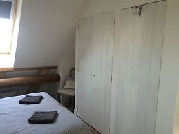 Rustic Apartment in old Dutch Farmhouse