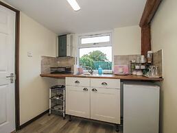 Sharon's Shepherd Hut