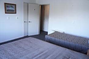ACCOMMODATION GATEWAY MOTEL