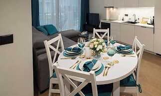 Towarowa Towers Residences