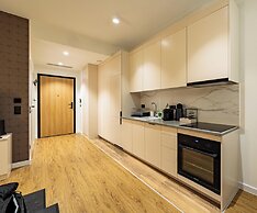 Towarowa Towers Residences