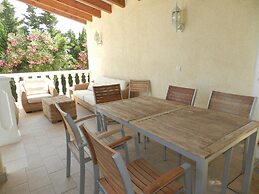 Villa Fig Tree Para 8 Personas