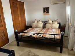 Villa Emilia 8 Personas