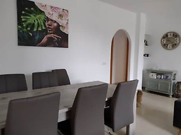 La Casa Arboleas in Almer a