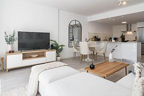 RI B2a- Relaxed Modern Flat in Benahavis