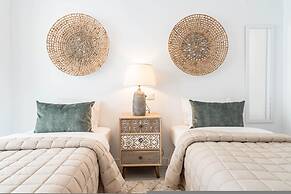 RI B2a- Relaxed Modern Flat in Benahavis