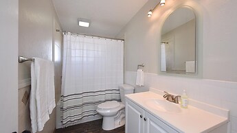 Fairfield in Mesa With 4 Bedrooms and 3 Bathrooms