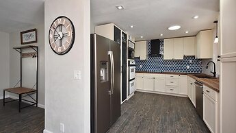 Fairfield in Mesa With 4 Bedrooms and 3 Bathrooms
