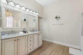 Dublin in Gilbert With 4 Bedrooms and 2 Bathrooms