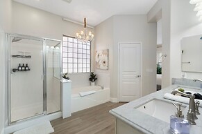 Dublin in Gilbert With 4 Bedrooms and 2 Bathrooms