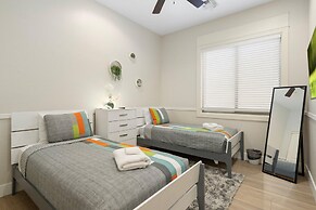 Dublin in Gilbert With 4 Bedrooms and 2 Bathrooms