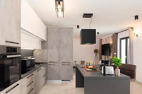 Designer Villa Simone - Modern Heritage Style
