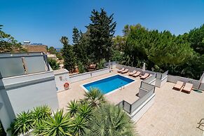 Villa Stephanotis - 3 Bedroom Villa With Pool