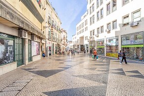 Historical Centre Terrace Aircon by LD Apartments