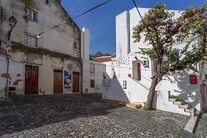 Historical Centre Terrace Aircon by LD Apartments