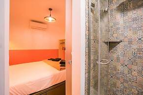 Historical Centre Terrace Aircon by LD Apartments