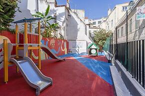 Historical Centre Terrace Aircon by LD Apartments