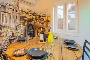 Historical Centre Terrace Aircon by LD Apartments