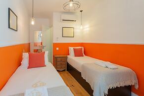 Historical Centre Terrace Aircon by LD Apartments