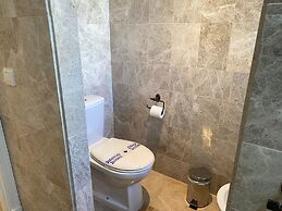 2 Bedroom With Pool View F-7