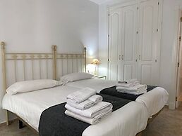 2 Bedroom With Pool View F-7
