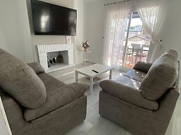 Duplex 3 Bedroom Top Floor F-3