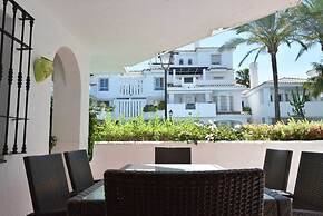 Poolside Holiday Dream 3 Bedroom F-3