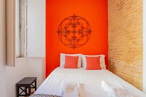 Old Town Chiado Balcony Aircon by LD Apartments