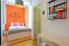 Old Town Chiado Balcony Aircon by LD Apartments