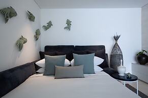 Solaris 3-bedroom Beachfront Villa in Koh Samui