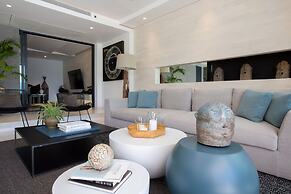 Solaris 3-bedroom Beachfront Villa in Koh Samui